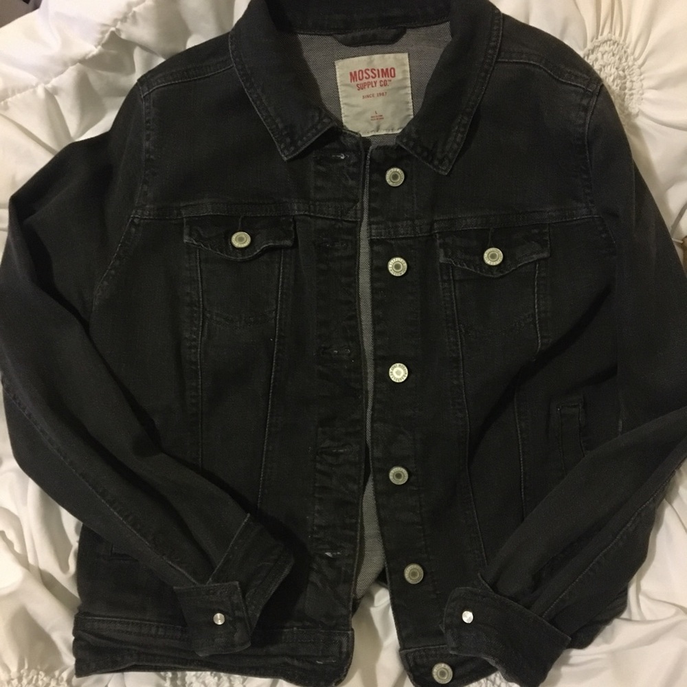 Black denim jean jacket